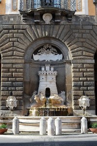 FONTANA DEL PALAZZO COMUNALE DI NEPI