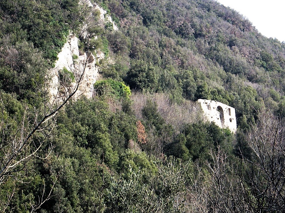 DOMENICA 5/12- ARCHEO-TREKKING- PARCO DEI MONTI LUCRETILI, L’EREMO DI S. ANGELO (RM)