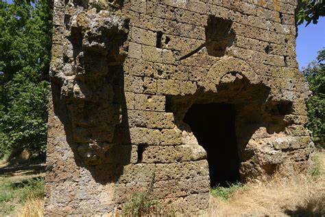 DOMENICA 5/3- ARCHEOTREKKING- VIA FRANCIGENA, DALLA VIA DI S.ANGELO ALLE TORRI DEL PALADINO ORLANDO (VT).