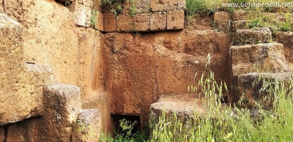 SABATO 24/2/24: ARCHEOTREKKING- COLLI CERITI , LE AFFASCINANTI VIE  SEPOLCRALI DELL’ANTICA CAERE  (RM)